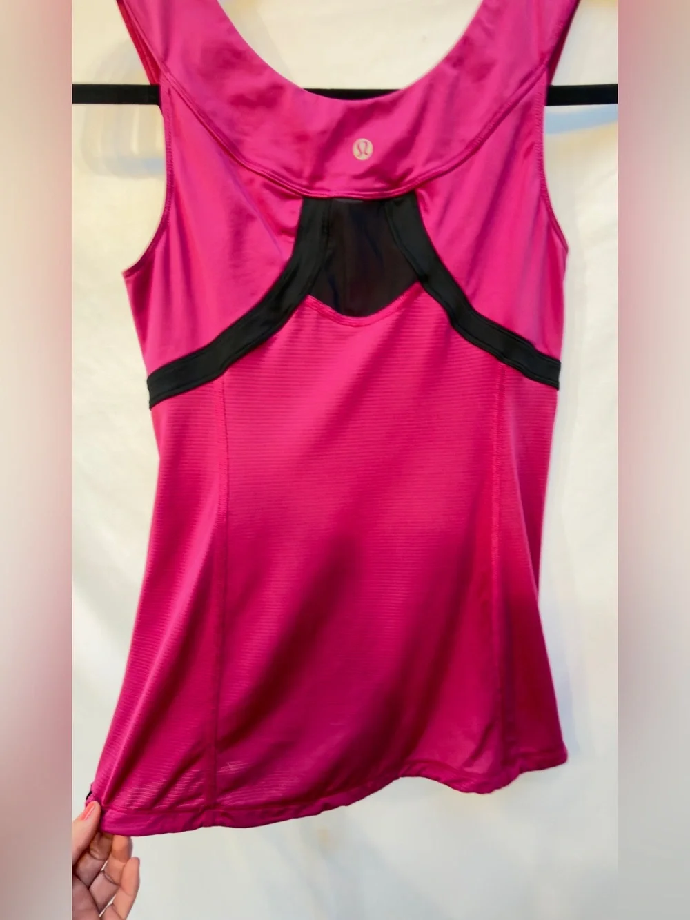 Lululemon Drawstring bottom tank size 6